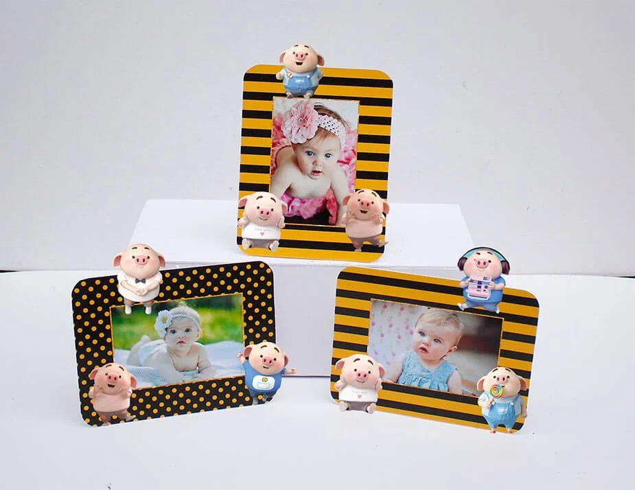 Set khung hình sinh nhật Heo Trai màu vàng đen