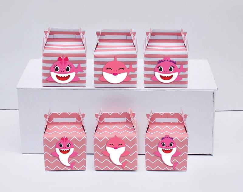 Set hộp quà sinh nhật baby shark girl màu hồng hoàng gia
