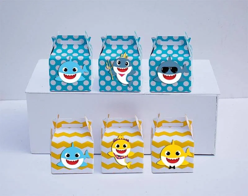 Set hộp quà sinh nhật Baby Shark boy màu vàng xanh min