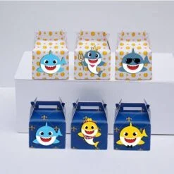 Set hộp quà sinh nhật Baby Shark boy màu xanh hoàng gia