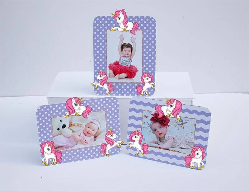 Set khung hình Unicorn Girl màu tím chấm bi