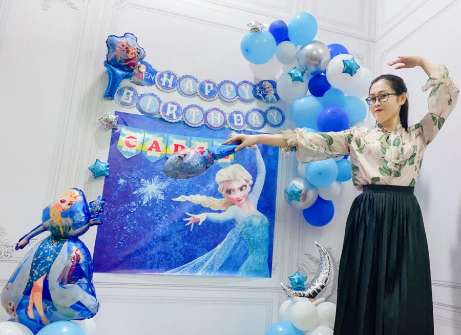 tan huong thanh qua trang tri sinh nhat frozen cua me tan huong thanh qua trang tri sinh nhat frozen cua me