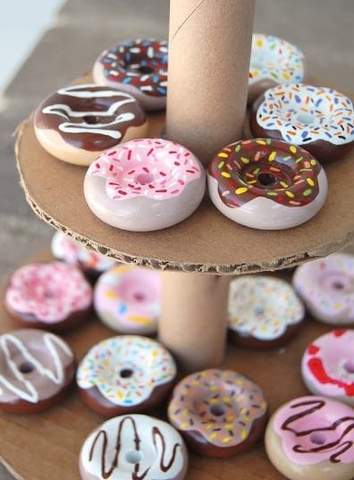 Đế bánh donut cuộn bìa cứng