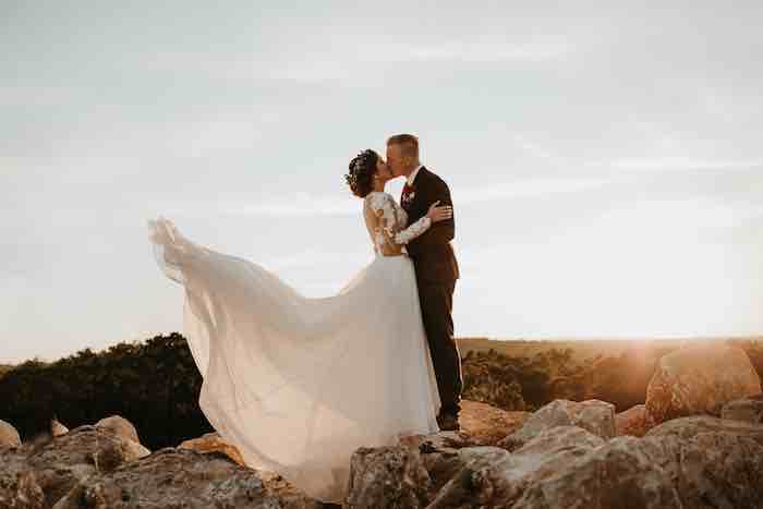 120 Dallas Wedding Photographers for Your Big Day