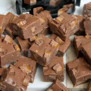 1639659814 164 Mars Bar Fudge