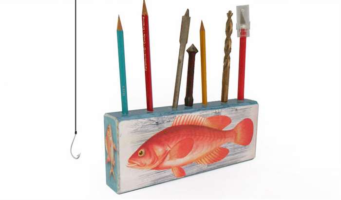 Block pencil holder with fish design