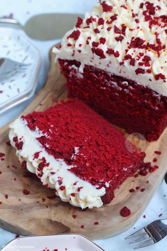 1639665578 618 Red Velvet Loaf Cake