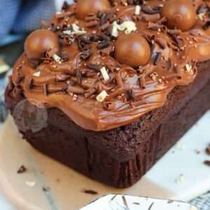 1639676537 115 Chocolate Fudge Loaf Cake