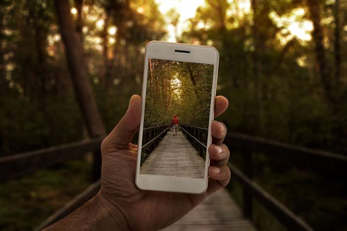 phone photography: how to take better pictures with your phone of friends and people