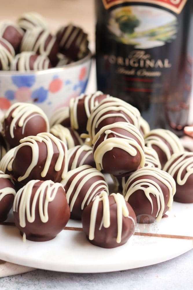 1639755405 184 Baileys Truffles