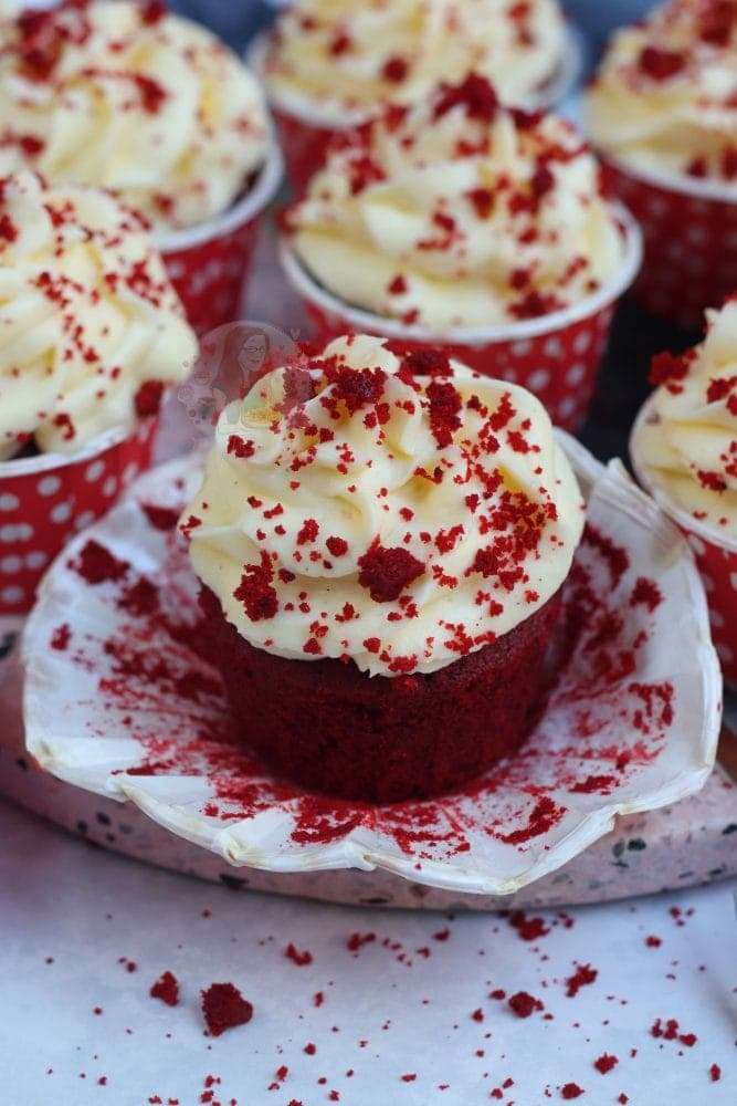 1639759811 819 Red Velvet Cupcakes