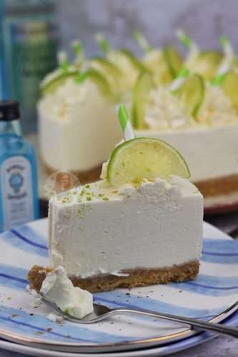 1639764931 920 Khong Nuong Gin va Tonic Cheesecake