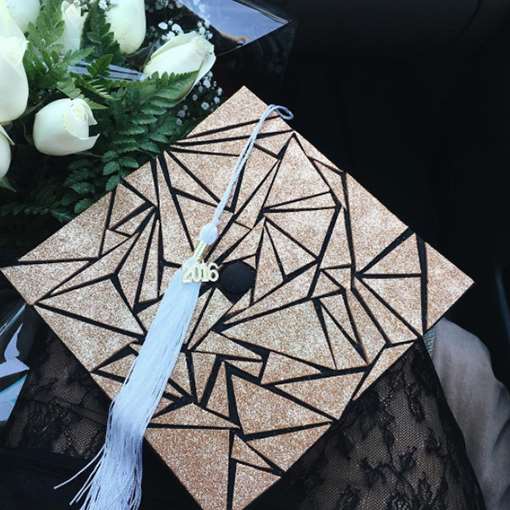 glitter graduation cap decoration ideas