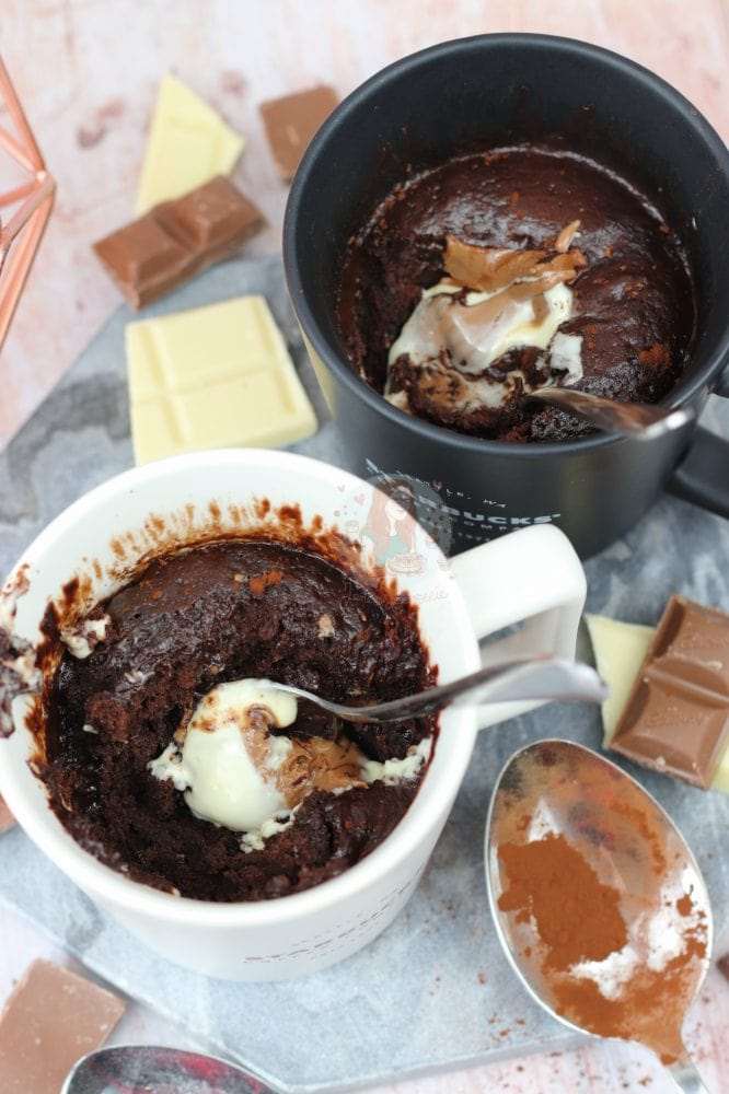 1639815797 194 Chocolate Mug Cakes