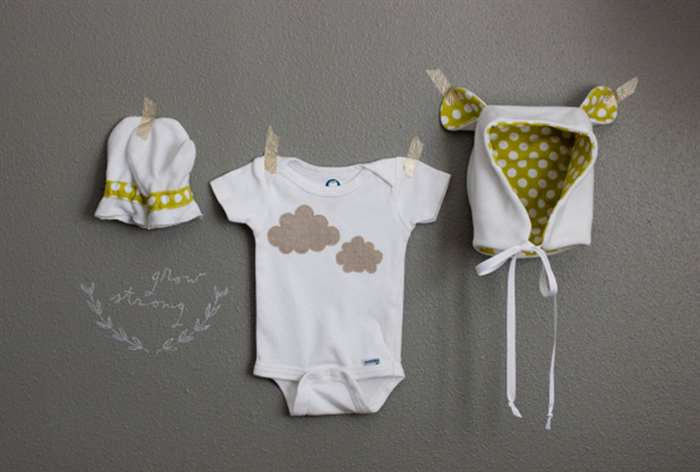 baby shower gift hooded baby outfit 