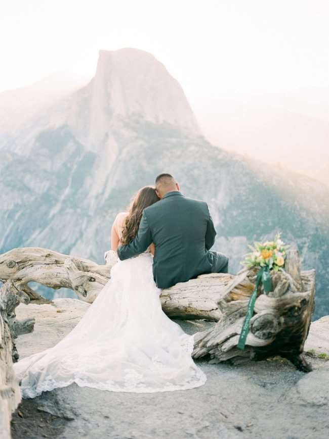 Đáng giá The Trek Yosemite Sunrise Elopement