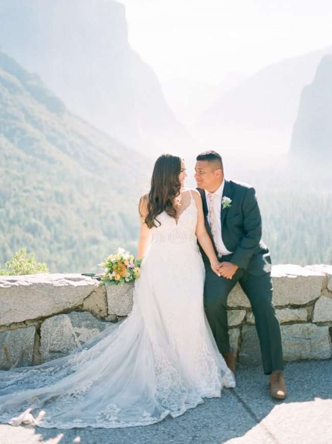 Đáng giá The Trek Yosemite Sunrise Elopement