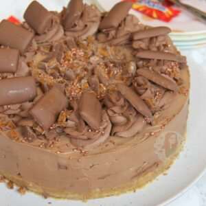 1639856880 642 No Nke Daim Bar Cheesecake