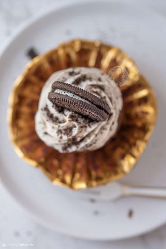 1639865152 596 Banh cupcake Oreo