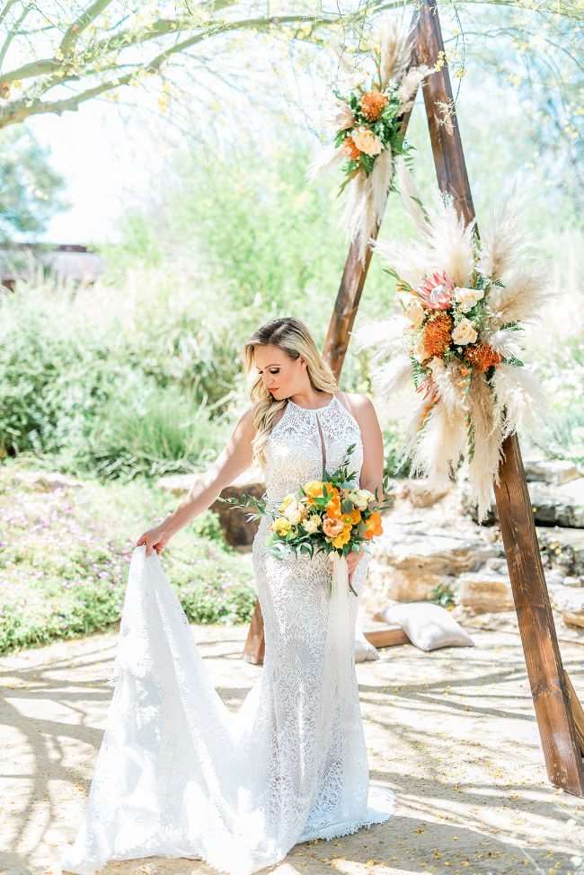 1639894096 792 Citrus Emerald Fresh Summer Wedding Inspiration