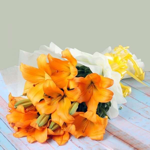 Đặt hàng bó hoa Lillies trực tuyến