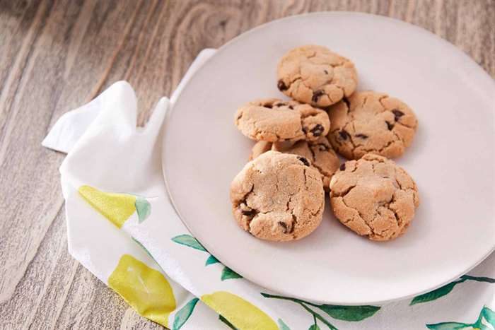 mothers day gift ideas cookies and lemon tea towel