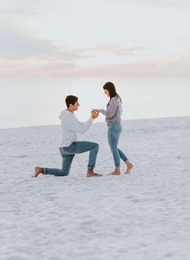 Cầu hôn trên bãi biển ở Seaside, Florida - Lấy cảm hứng từ điều này