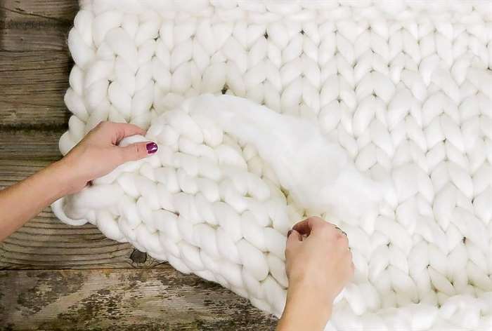 gifts for readers chunky knit reading blanket