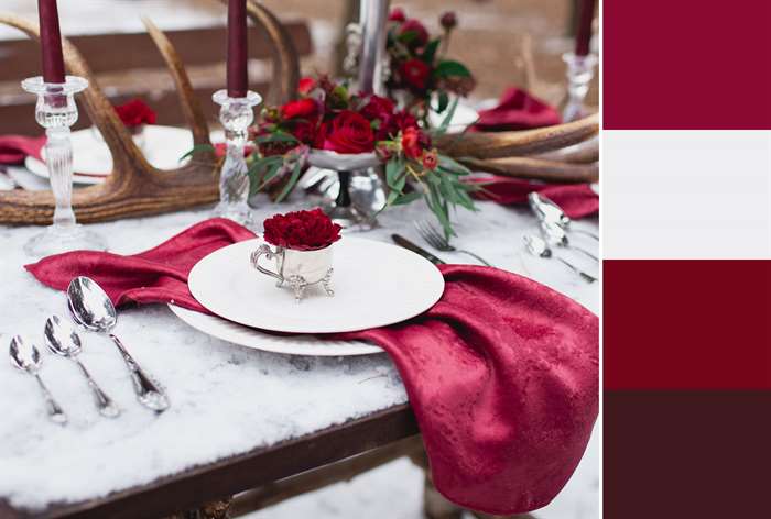 deep red wedding table