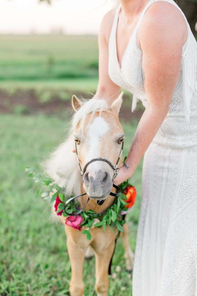 1640034622 621 Southwestern Elopement co day du chi tiet ve Boho