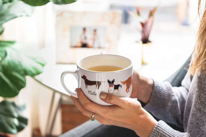 mug with illustrations of dogs