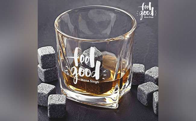 Khắc ly rượu Whisky