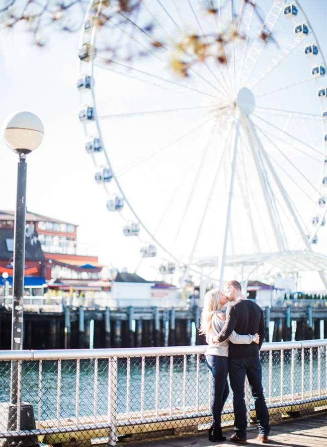 1640161803 115 Anh ve Downtown Seattle Engagement