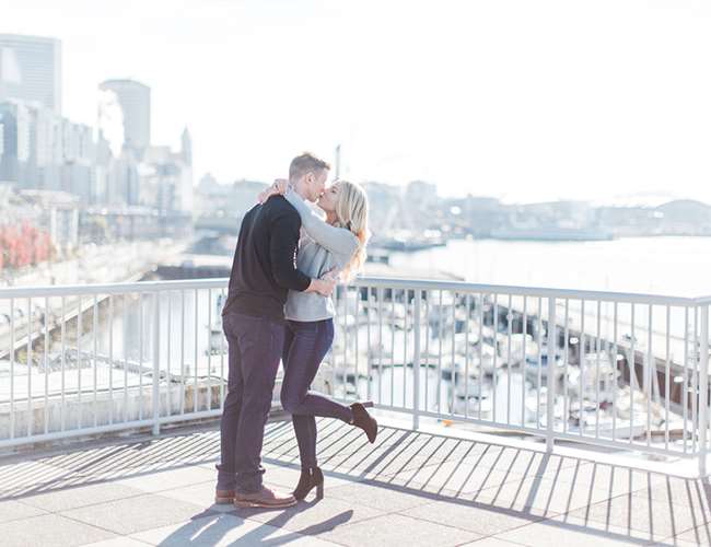 1640161806 626 Anh ve Downtown Seattle Engagement