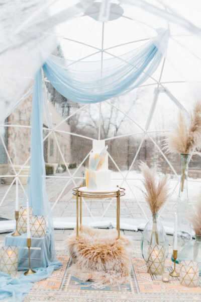 1640180631 623 Boho Winter Wedding Inspiration in a Igloo