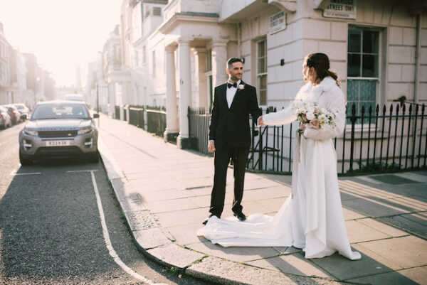 1640188050 364 Thanh pho sang trong Elopement o trung tam cua London