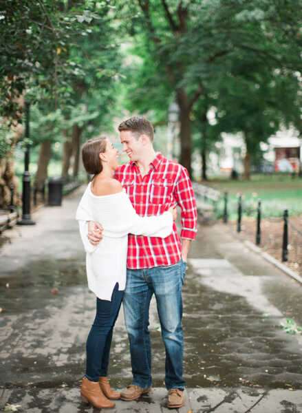 1640569916 521 NYC Brooklyn Bridge Engagement Photos