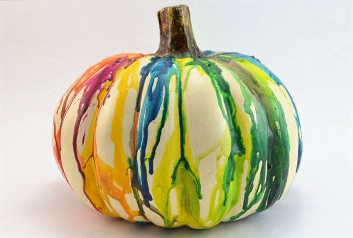 Fun Melted Crayon Pumpkin