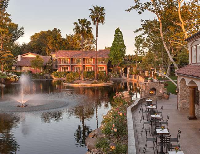 Nơi ở: Westlake Village Inn - Lấy cảm hứng từ điều này