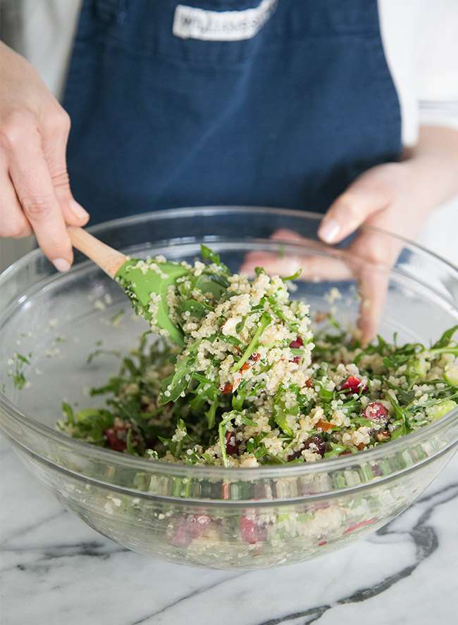 Cherry Quinoa Salad Recipe - Lấy cảm hứng từ món này