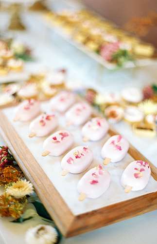 Rose Themed Baby Shower, vòi hoa sen trẻ em hiện đại