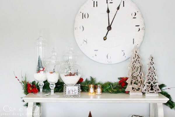 Winter Decorating Idea by http://www.spoonforkbacon.com/2015/11/diy-modern-mini-christmas-tree/ - Shutterfly.com