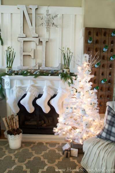 Winter Decorating Idea by http://www.thecraftedsparrow.com/2015/12/diy-snowflake-winter-decor.html - Shutterfly.com