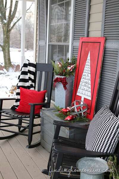 Winter Decorating Idea by http://thenymelrosefamily.com/2014/12/diy-christmas-decorations.html#_a5y_p=4580263 - Shutterfly.com