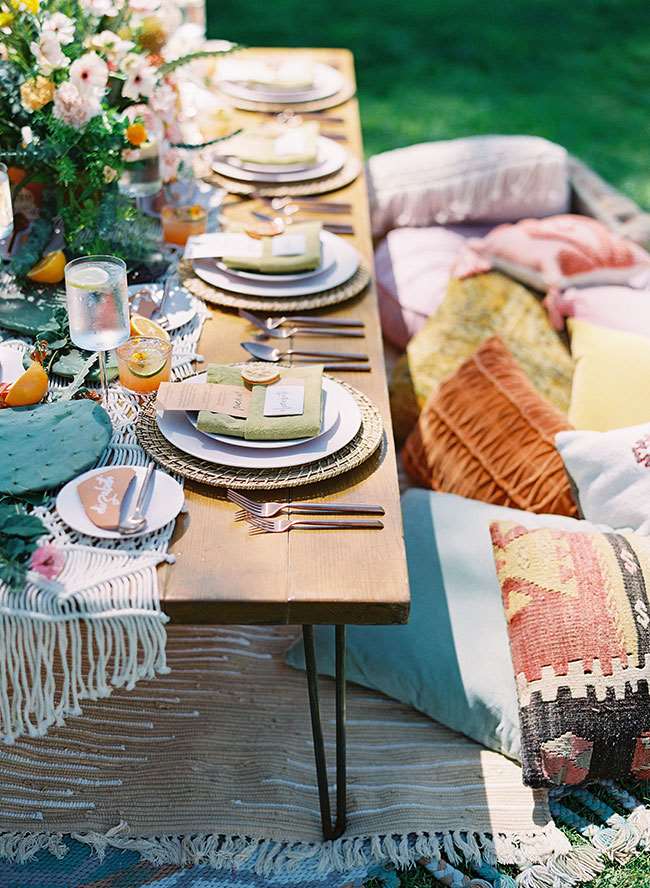 Boho Fiesta Dinner Party Inspiration - Lấy cảm hứng từ điều này