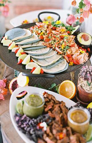 Boho Fiesta Dinner Party Inspiration - Lấy cảm hứng từ điều này