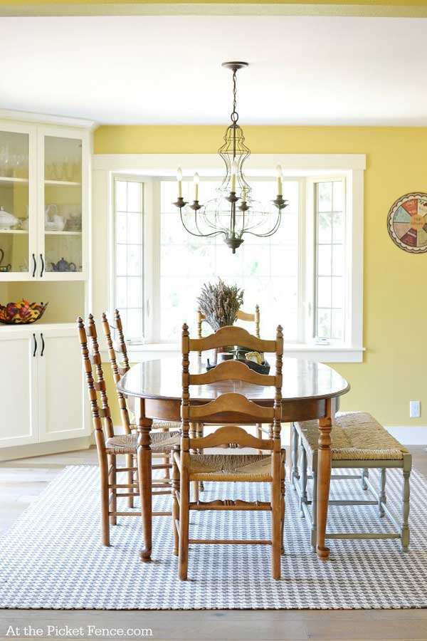 1640819039 269 100 Welcoming Dining Room Ideas