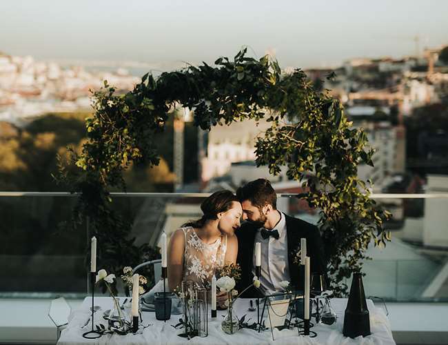 Rooftop Elopement ở Lisbon