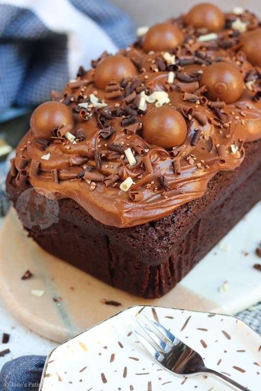 Chocolate Fudge Loaf Cake