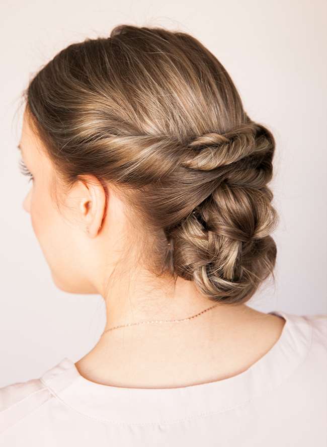 Hướng dẫn bện Updo